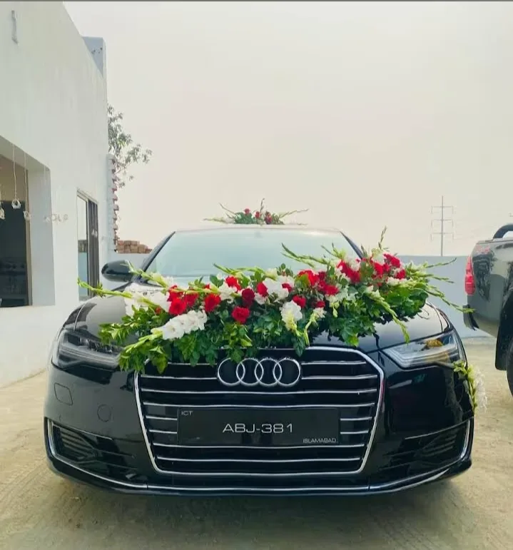 Die 5 besten Hochzeitsauto-Mietservices in Bad Salzuflen – Stilvoll am wichtigen Hochzeitstag ankommen